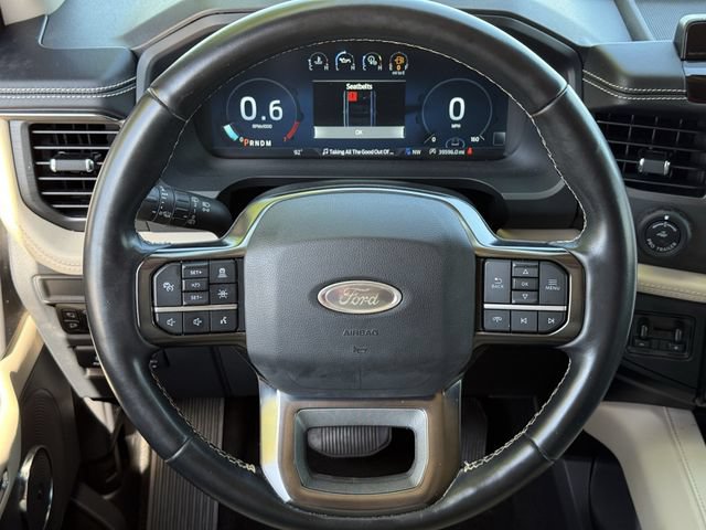 Used 2024 Ford Expedition Platinum RWD image 12