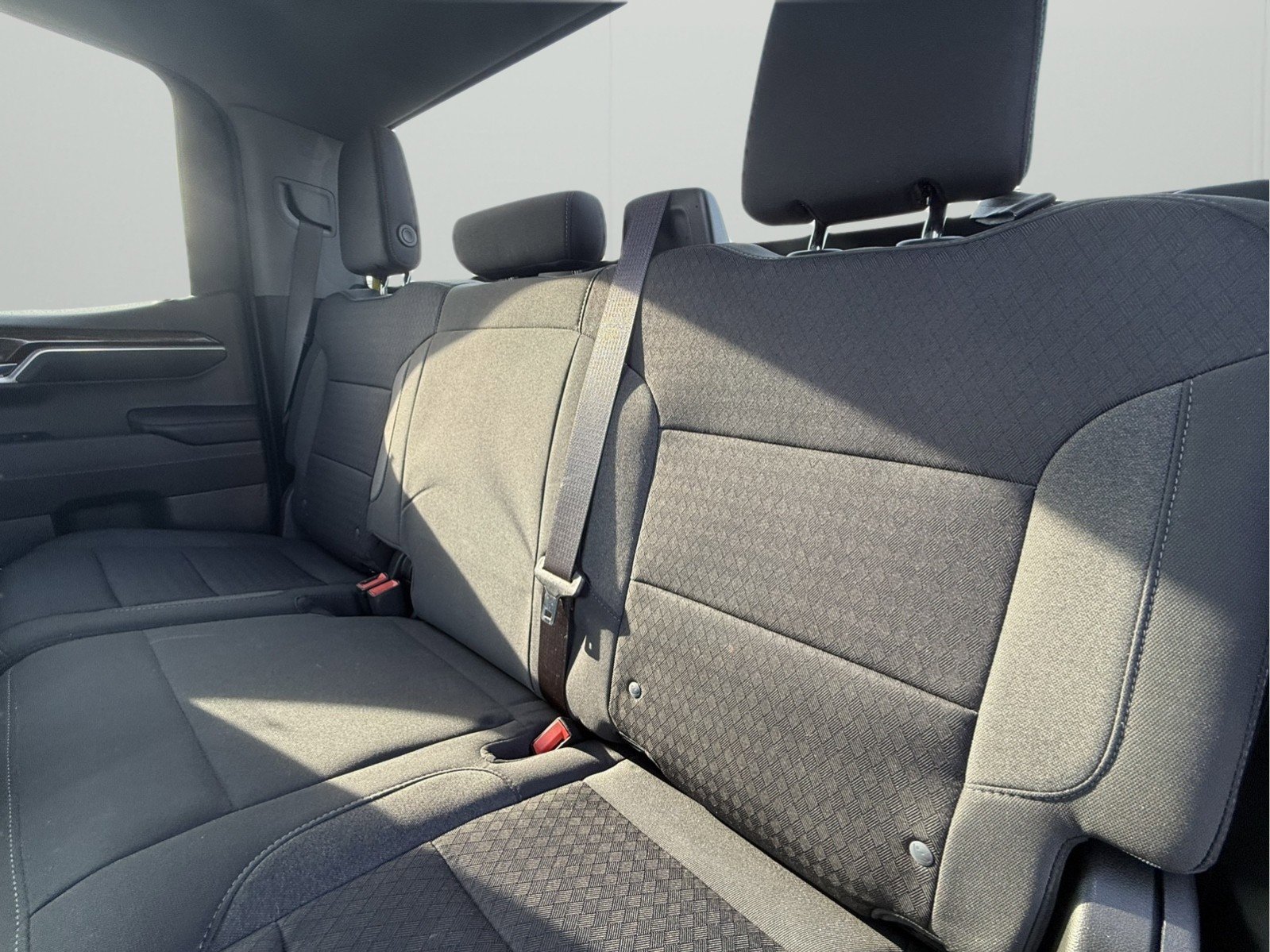 Used 2023 GMC Sierra 1500 Elevation image 27