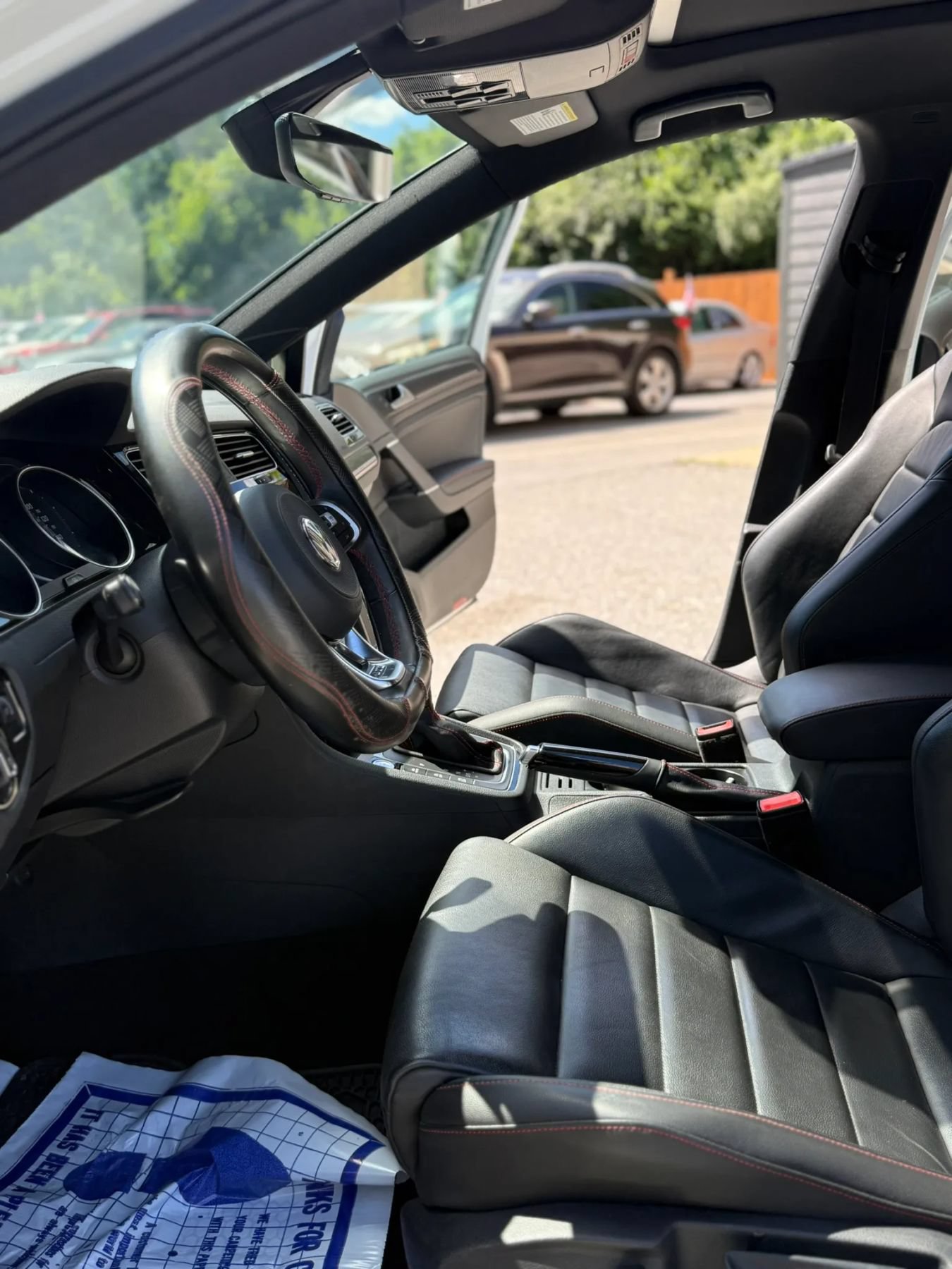 Used 2021 Volkswagen GTI SE FWD image 23