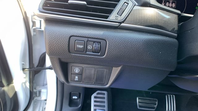 Used 2022 Honda Accord Sport image 11