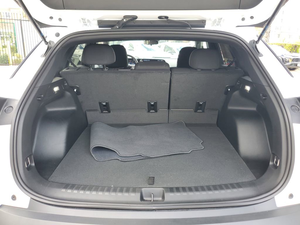 Used 2026 Chevrolet Blazer EV LT w/ Midnight/Sport Edition image 8