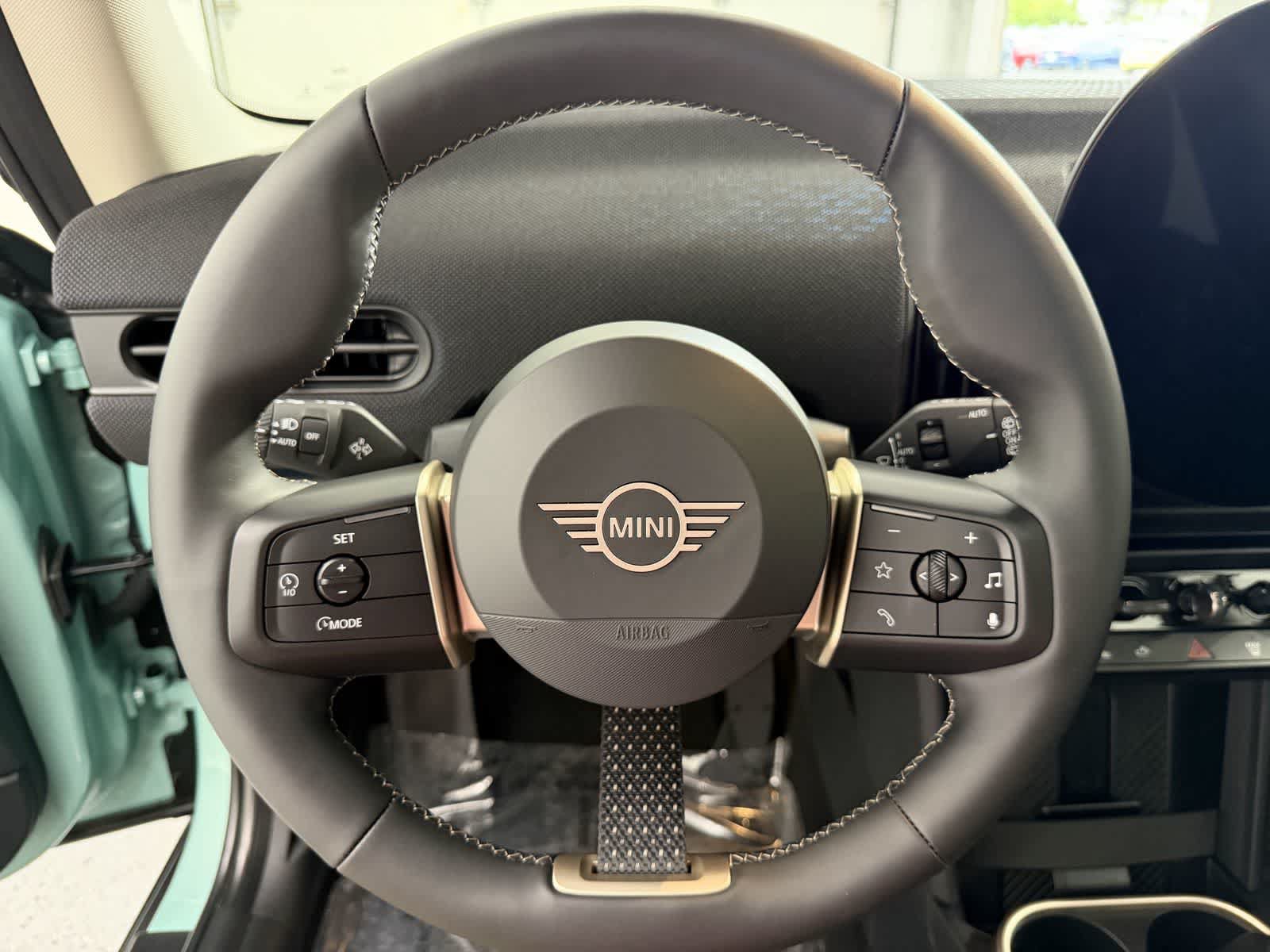 Certified 2025 MINI Cooper S FWD image 14