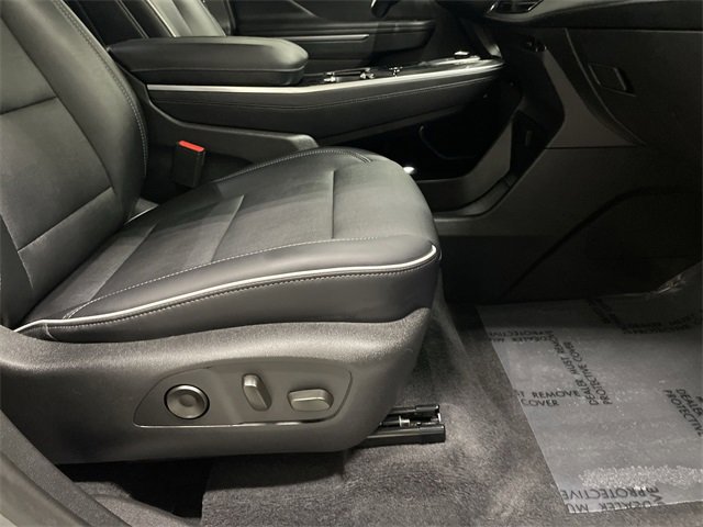 Certified 2025 Buick Enclave Preferred image 22