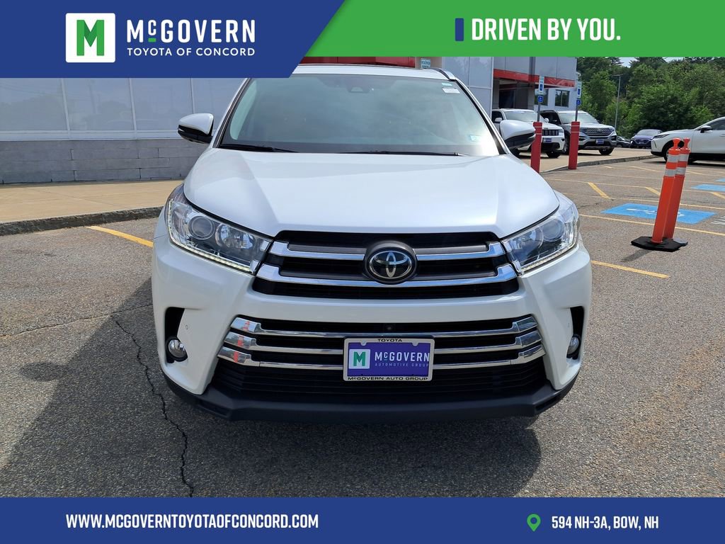 Used 2018 Toyota Highlander Limited Platinum AWD/4WD image 9