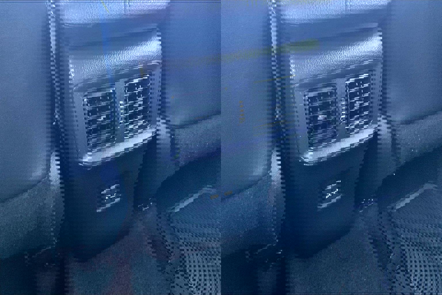 Used 2022 Toyota RAV4 Adventure image 32