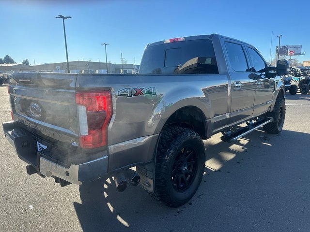 Used 2019 Ford F350 Lariat w/ Lariat Ultimate Package image 3