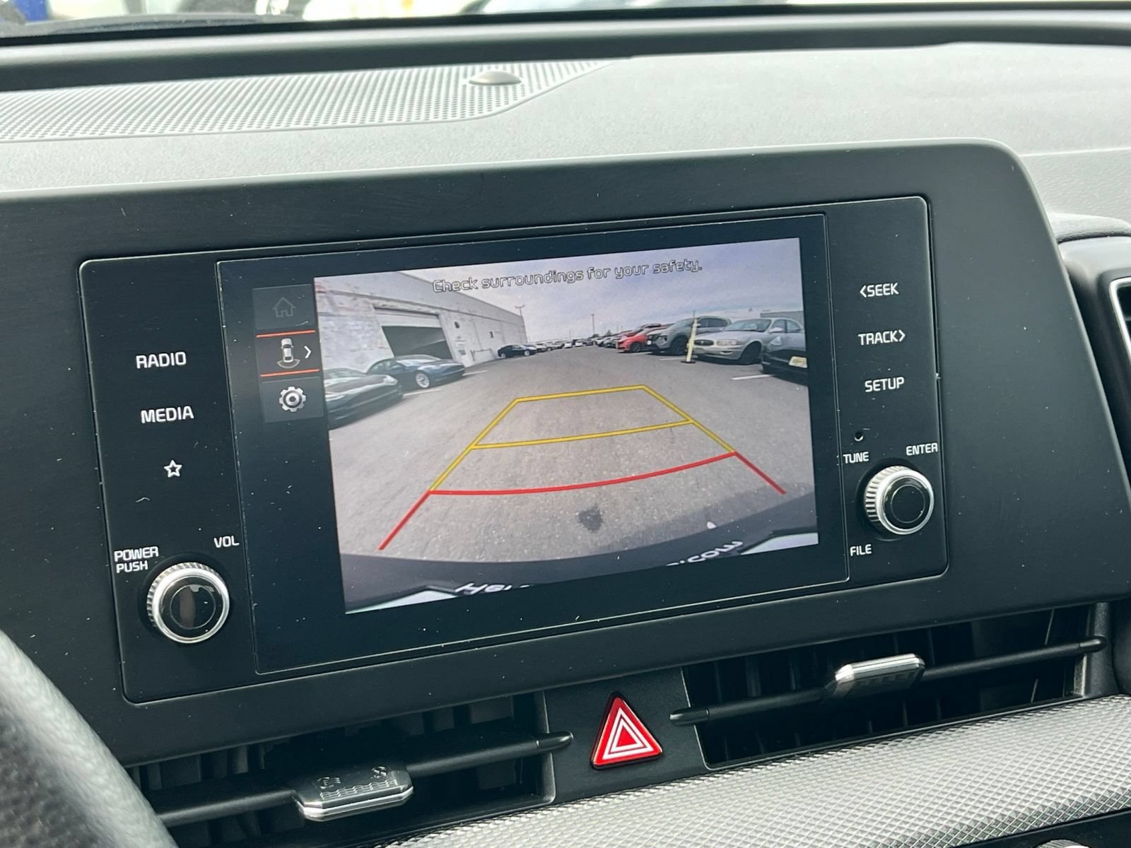 Used 2025 Kia Sportage LX FWD image 19