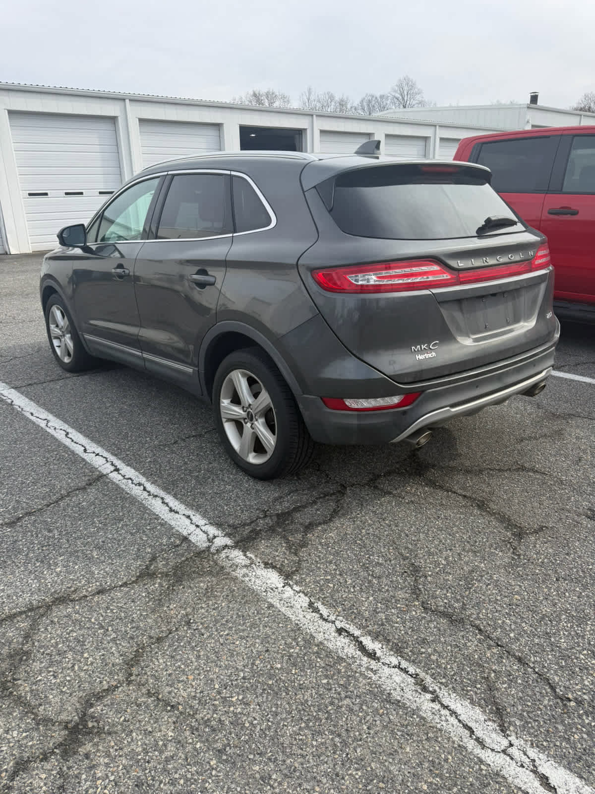 Used 2018 Lincoln MKC Premiere image 1