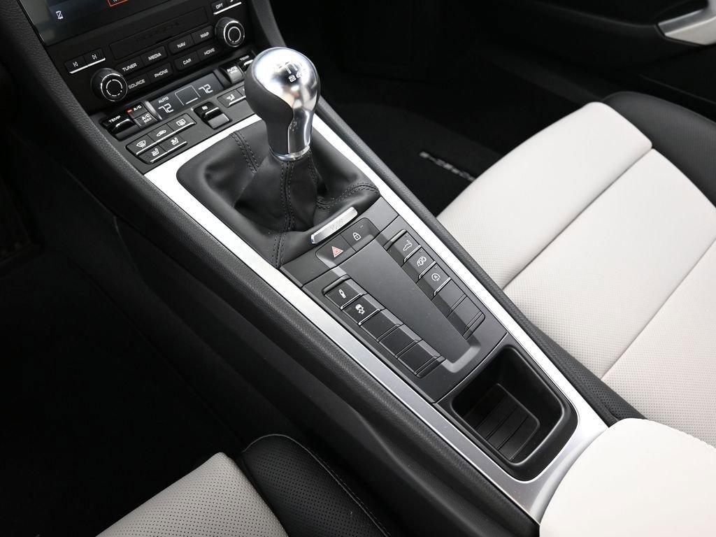 New 2025 Porsche 718 Cayman S RWD image 22