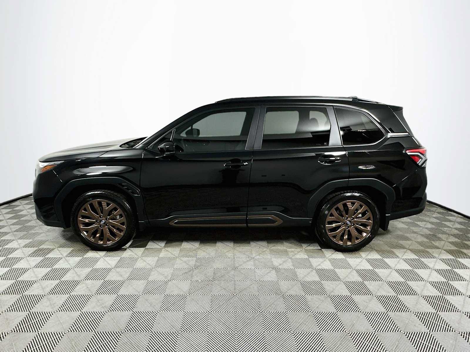 Certified 2026 Subaru Forester Sport w/ Sport Package AWD/4WD image 4