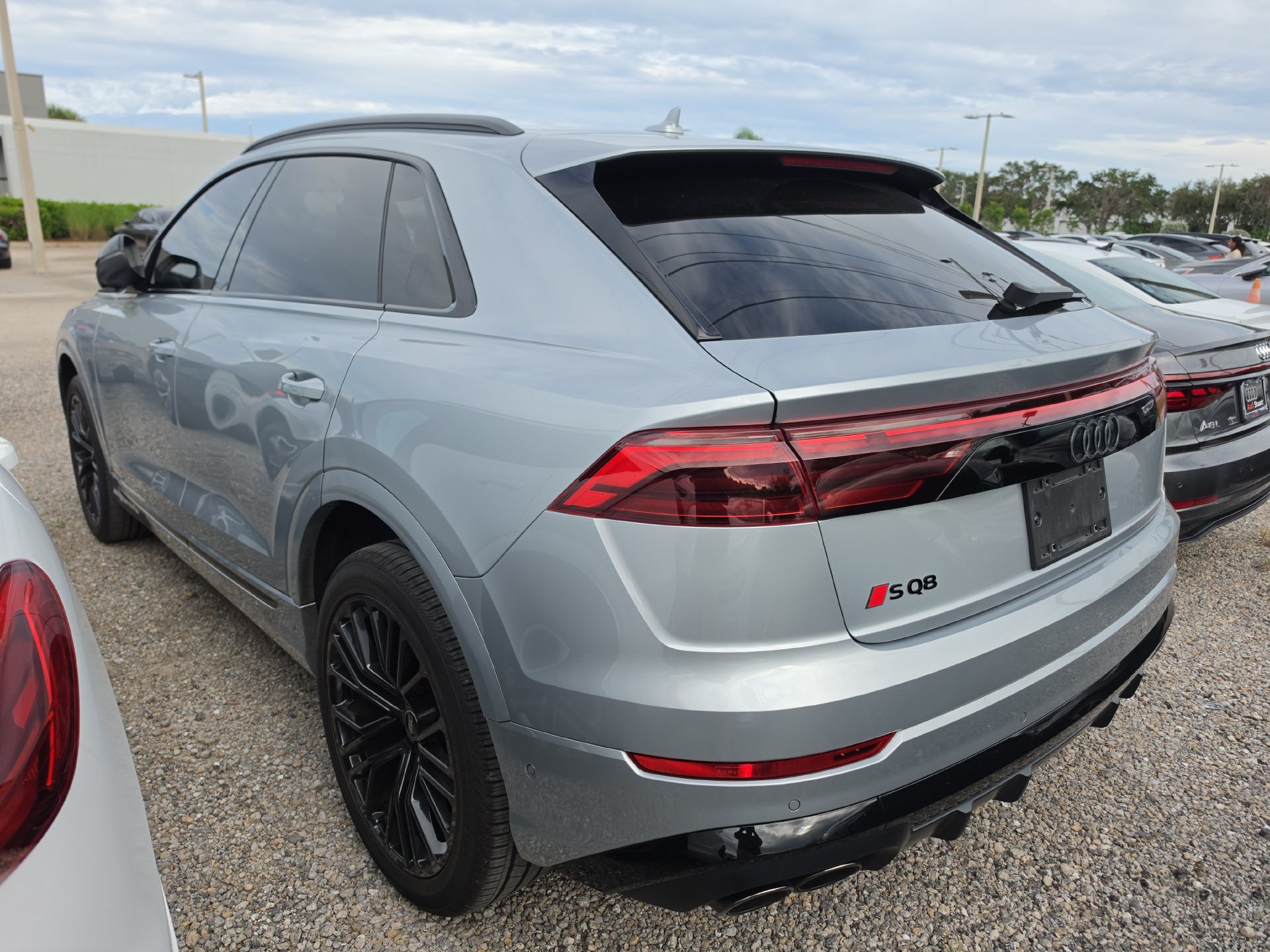 Used 2024 Audi SQ8 Premium Plus w/ Executive Package AWD/4WD image 4