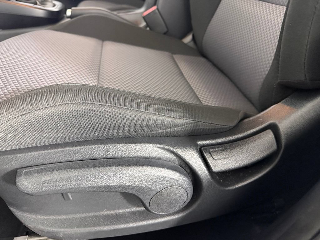 Used 2025 Kia Soul LX w/ LX Technology Package FWD image 22