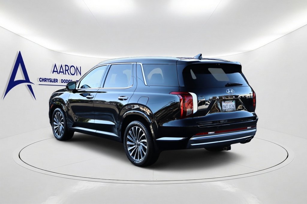 Used 2023 Hyundai Palisade Calligraphy FWD image 7