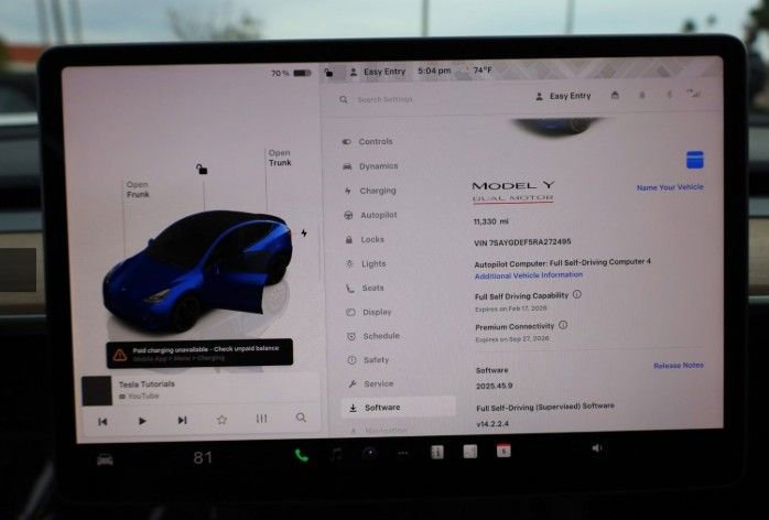 Used 2024 Tesla Model Y Performance image 10