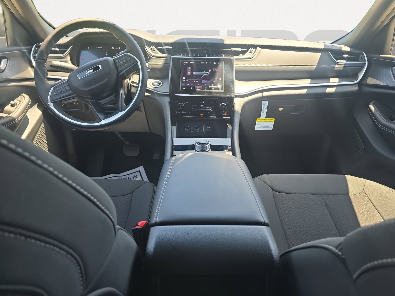 New 2026 Jeep Grand Cherokee Laredo X RWD image 3