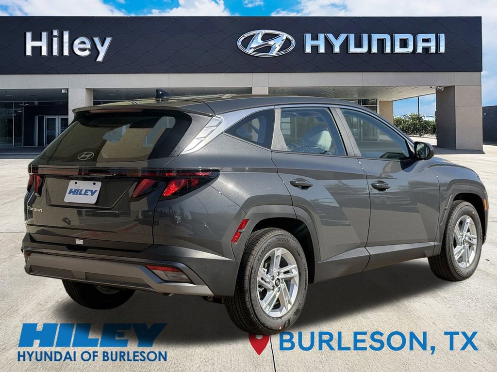 New 2026 Hyundai Tucson SE image 4