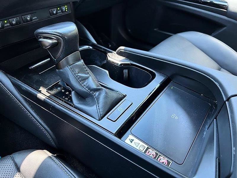 Used 2024 Lexus ES 350 w/ Premium Package FWD image 48