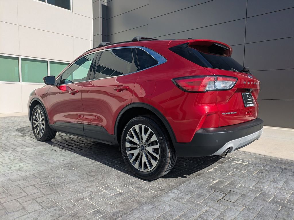 Used 2022 Ford Escape Titanium AWD/4WD image 7