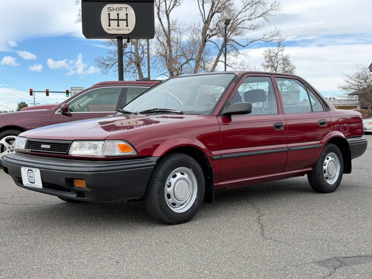 Used 1989 Toyota Corolla Deluxe image 1
