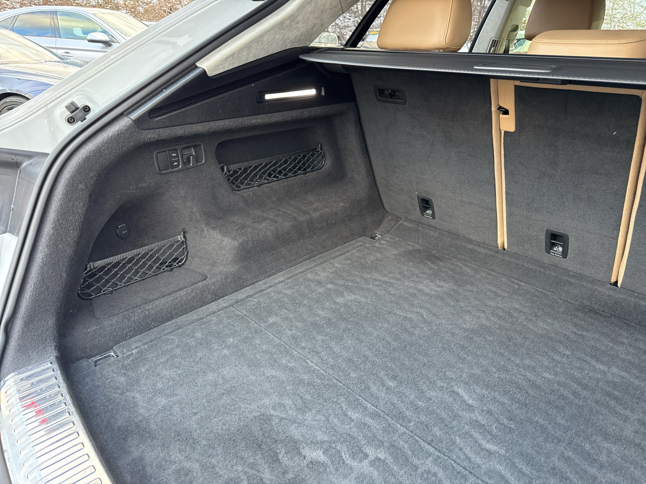 Used 2021 Audi Q8 Prestige w/ Prestige Package image 19