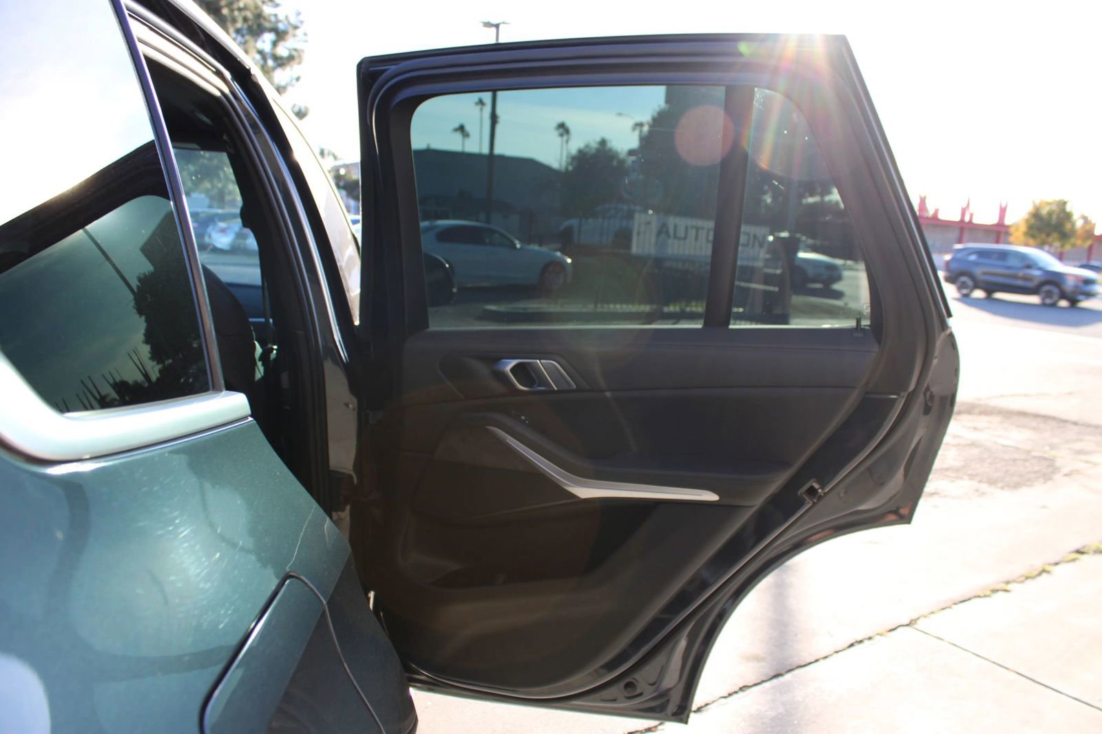 Used 2022 BMW X5 sDrive40i w/ Premium Package image 19