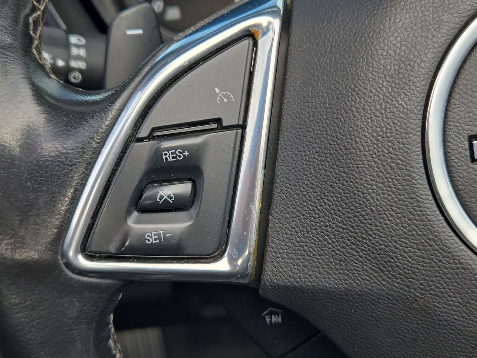 Used 2023 Chevrolet Camaro LT RWD image 24