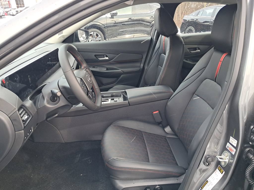New 2026 Nissan Sentra SR w/ SR Premium Package FWD image 10