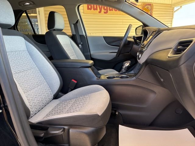 Used 2024 Chevrolet Equinox LT AWD/4WD image 25