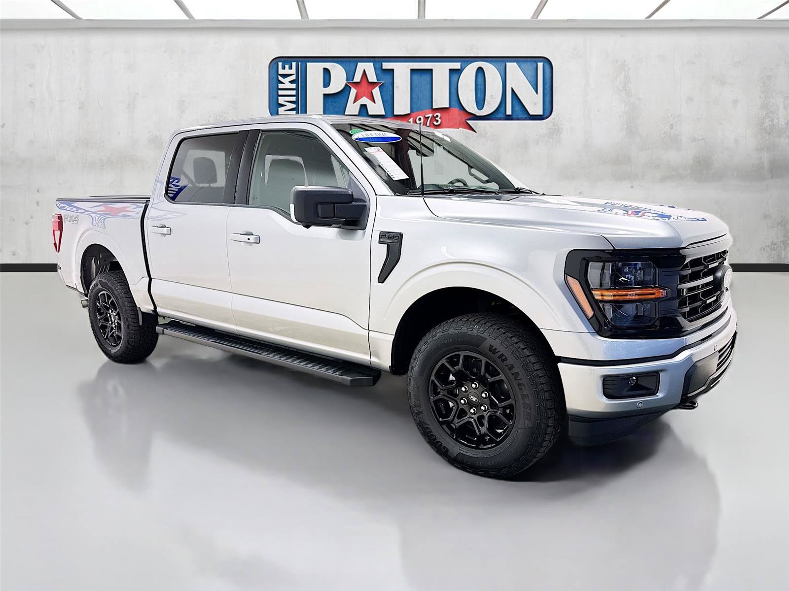 New 2026 Ford F150 XLT w/ Equipment Group 302A MID AWD/4WD image 1