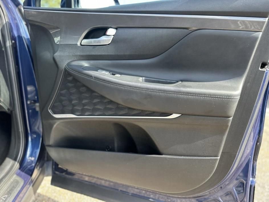 Used 2022 Hyundai Santa Fe Calligraphy image 23