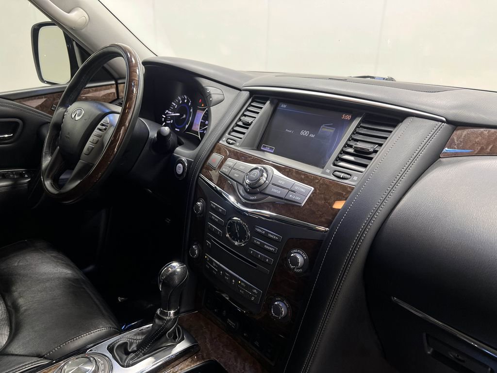 Used 2016 INFINITI QX80 Luxe w/ 22" Wheel Package image 22