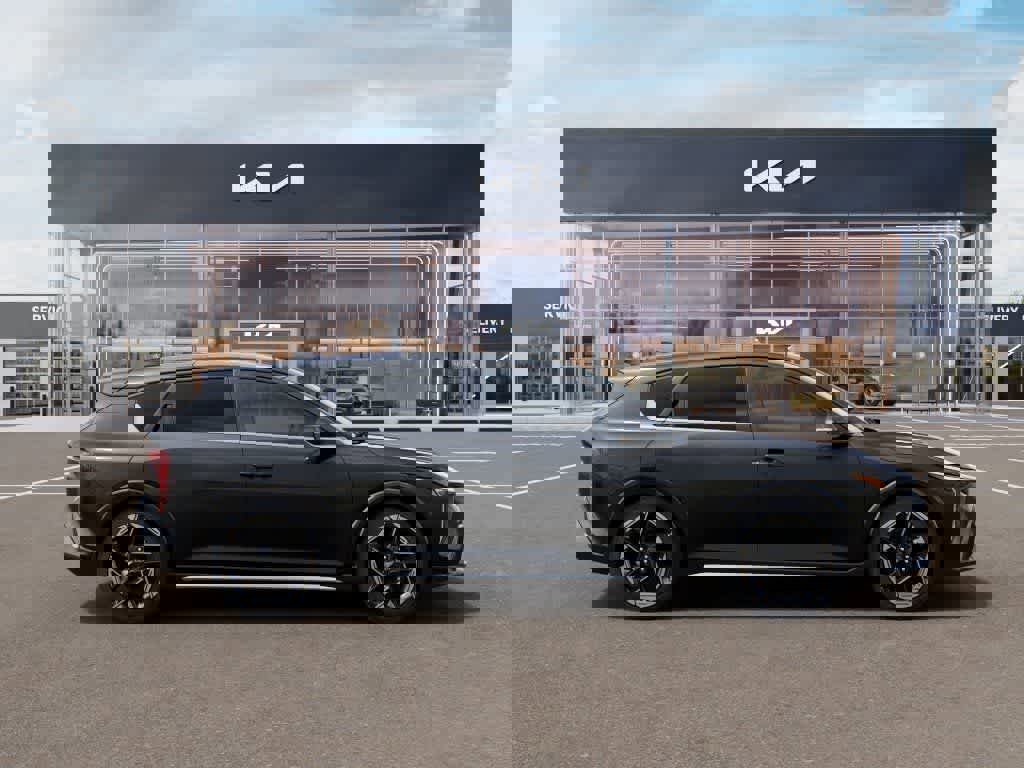 New 2026 Kia K4 GT-Line image 7