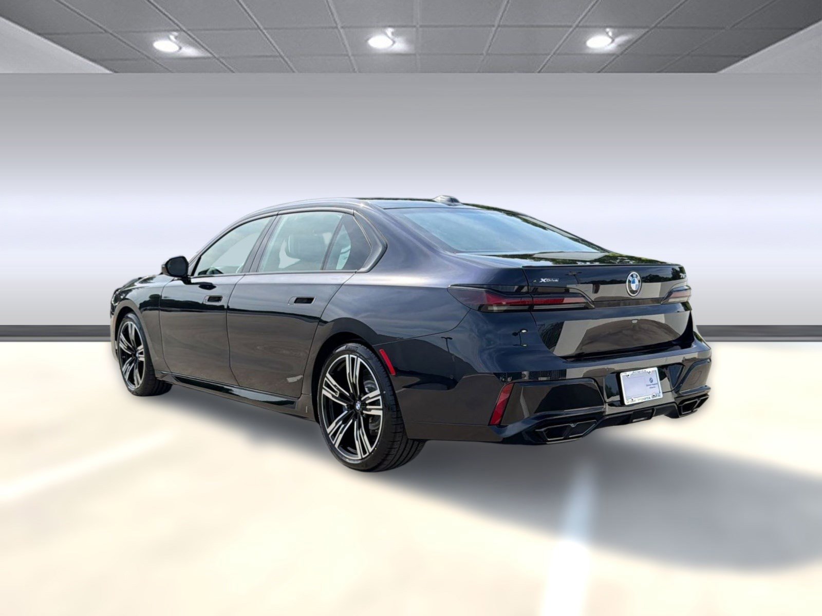 New 2026 BMW 760i xDrive AWD/4WD image 3