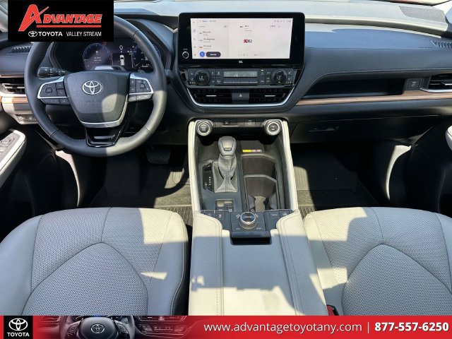 Certified 2026 Toyota Grand Highlander AWD image 19