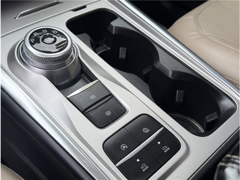 Used 2020 Ford Explorer Limited w/ Class III Trailer Tow Package image 49