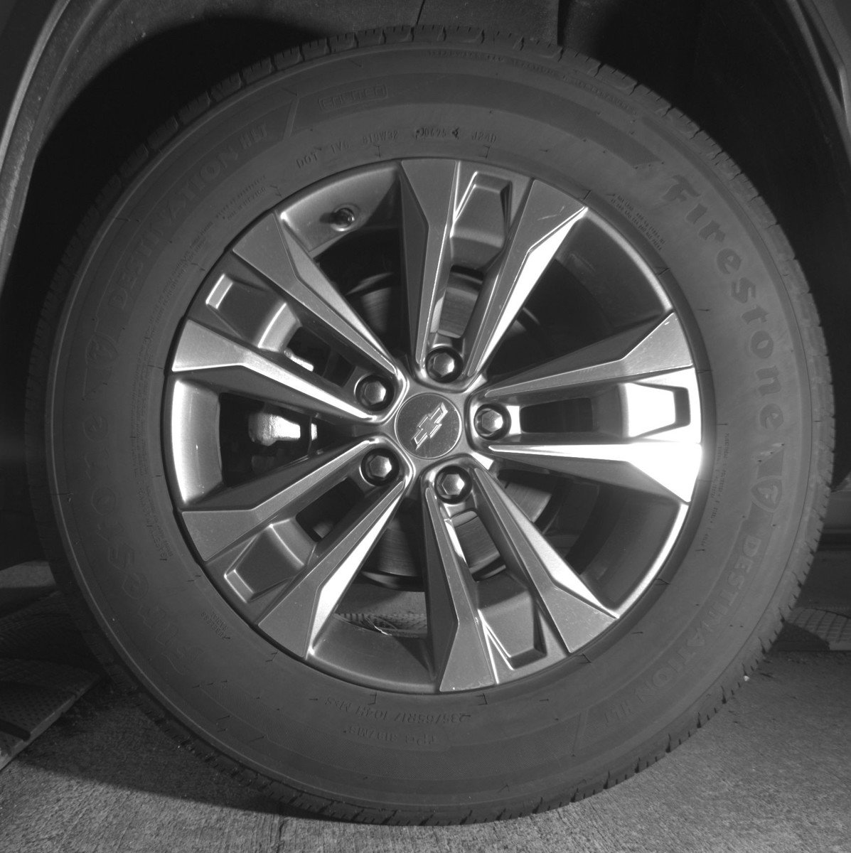 Used 2025 Chevrolet Equinox LT FWD image 14