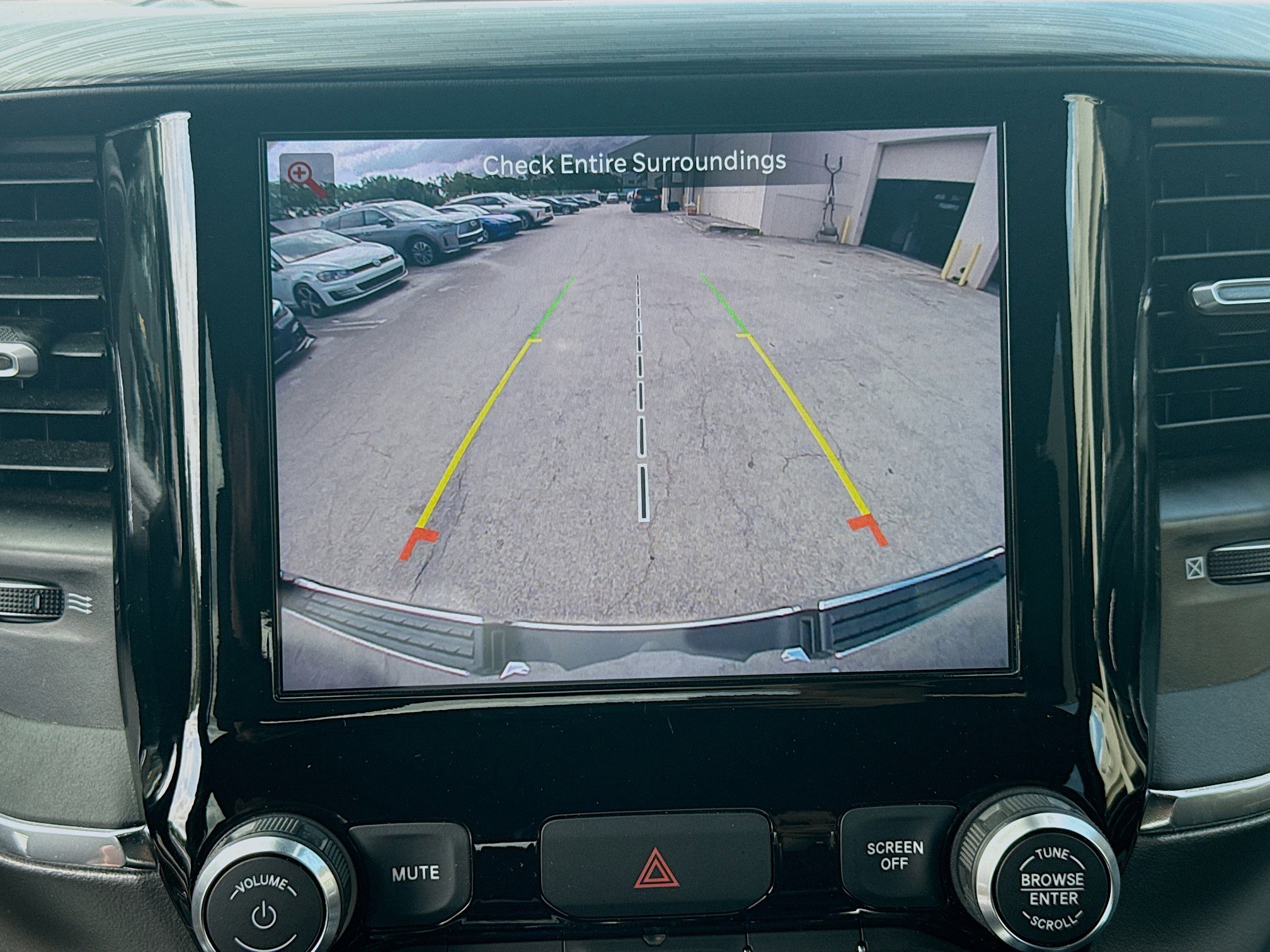 Used 2024 RAM 1500 Laramie RWD image 14