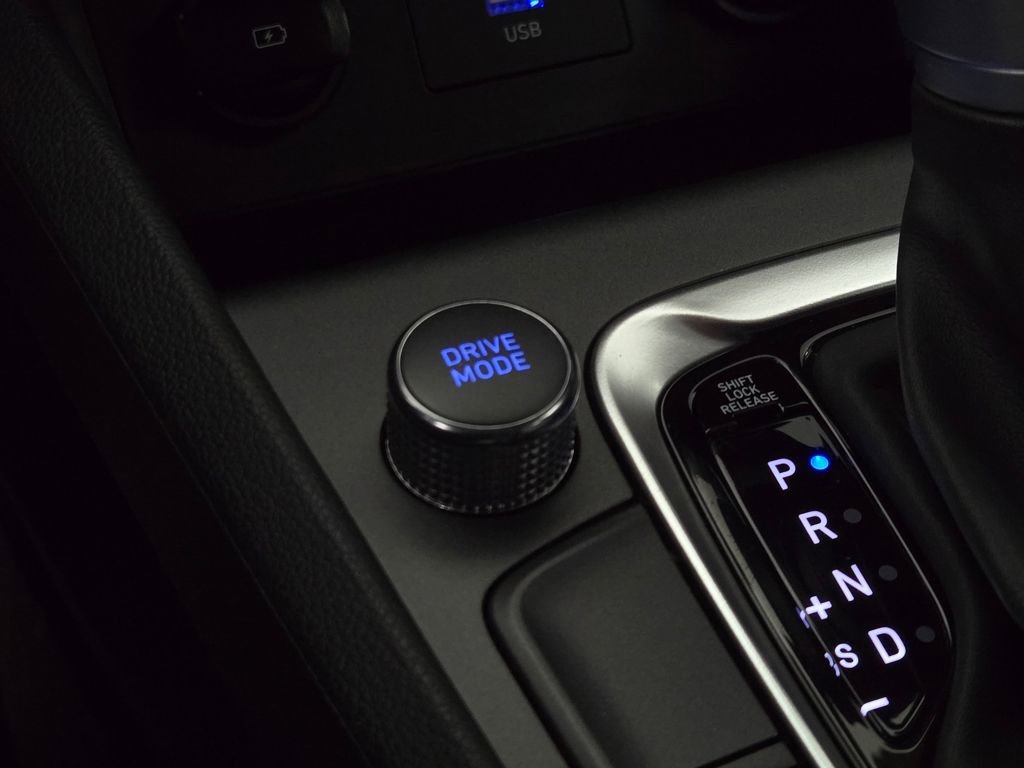 Used 2022 Hyundai Kona SEL image 5