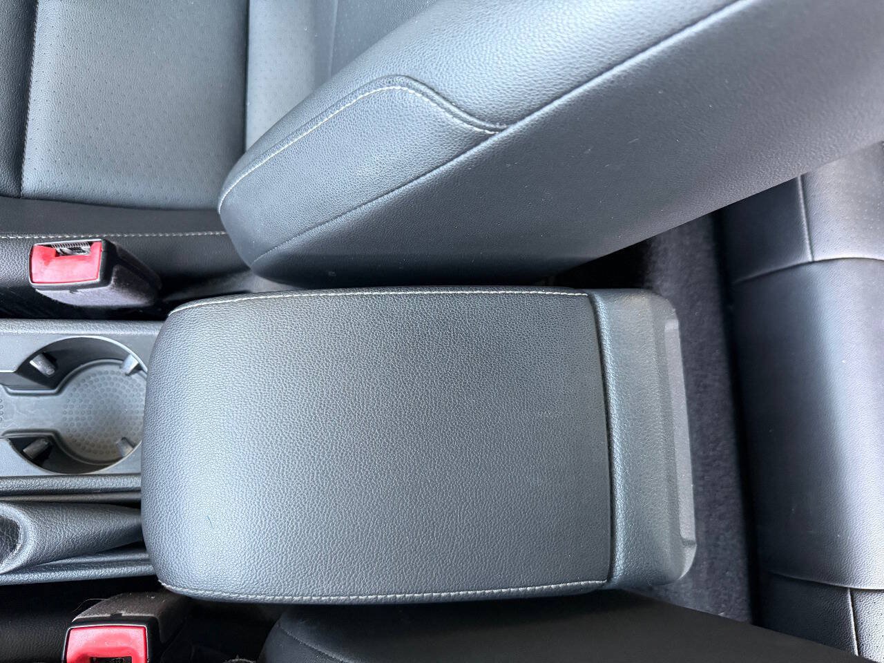 Used 2018 Volkswagen Golf SE FWD image 34
