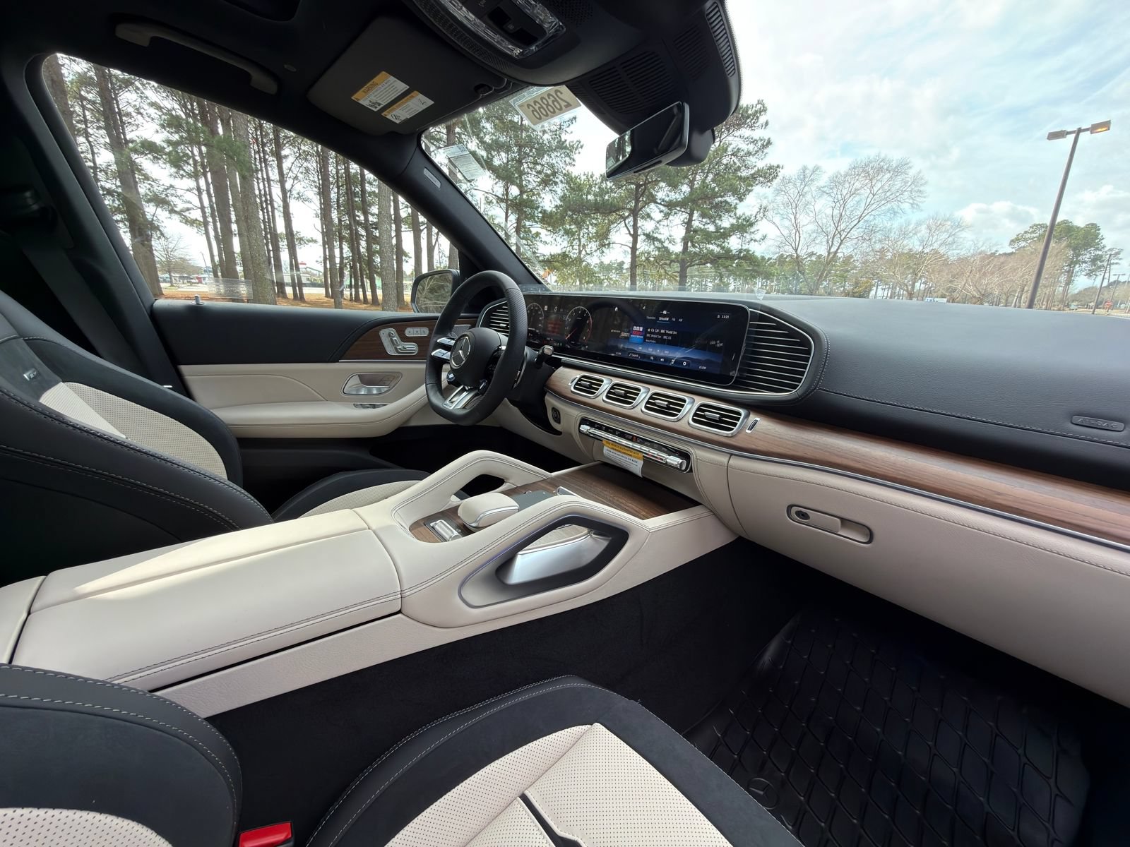 New 2026 Mercedes-Benz GLE 53 AMG 4MATIC image 19