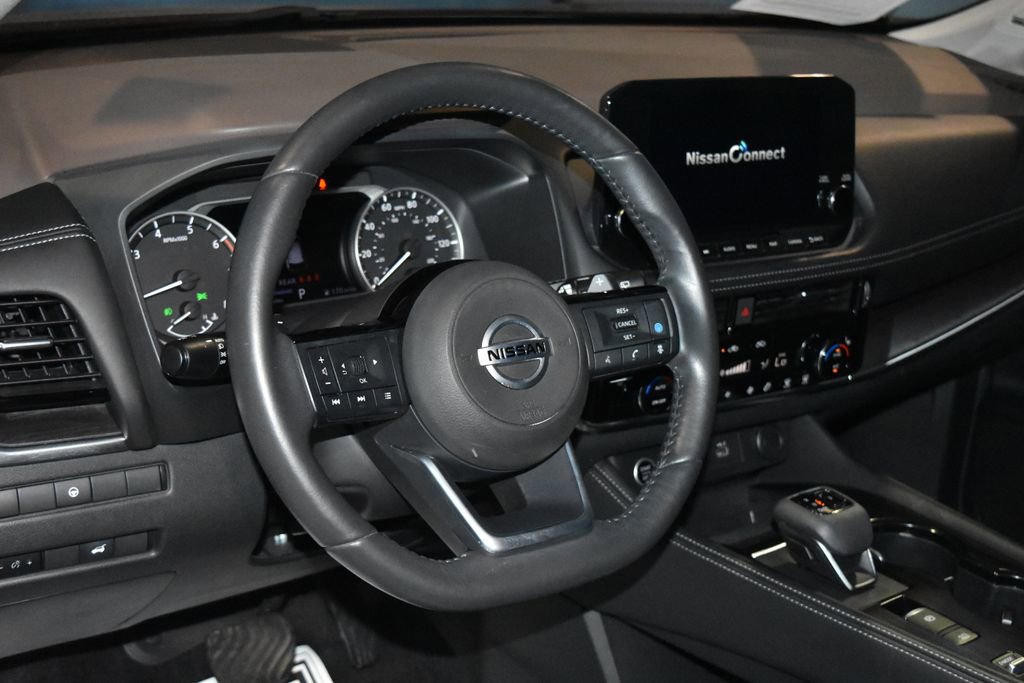 Certified 2021 Nissan Rogue SL w/ Premium Package image 2
