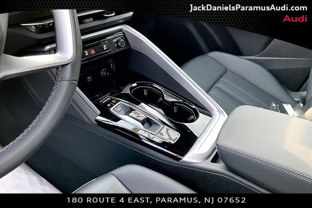 Used 2025 Audi Q5 Premium Plus w/ Premium Plus image 12