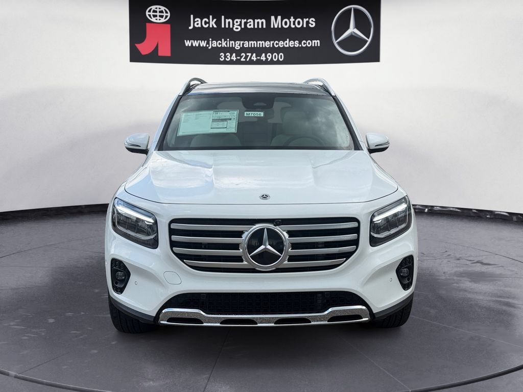 New 2026 Mercedes-Benz GLB 250 image 8