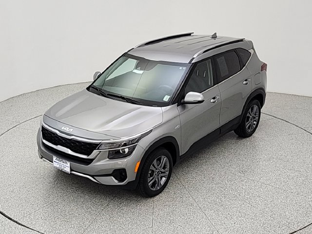 Used 2023 Kia Seltos S AWD/4WD image 13