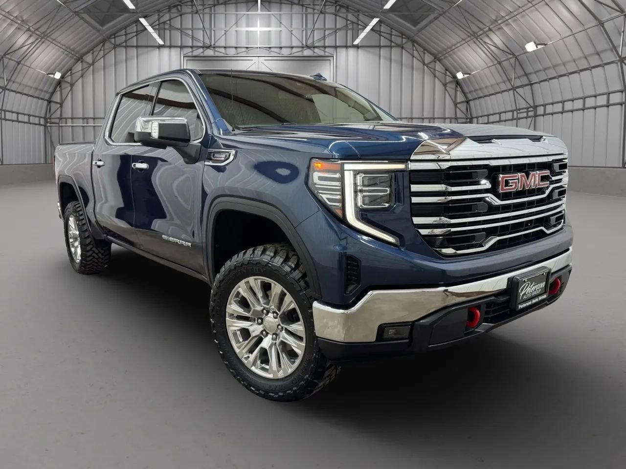 Used 2022 GMC Sierra 1500 SLT image 10