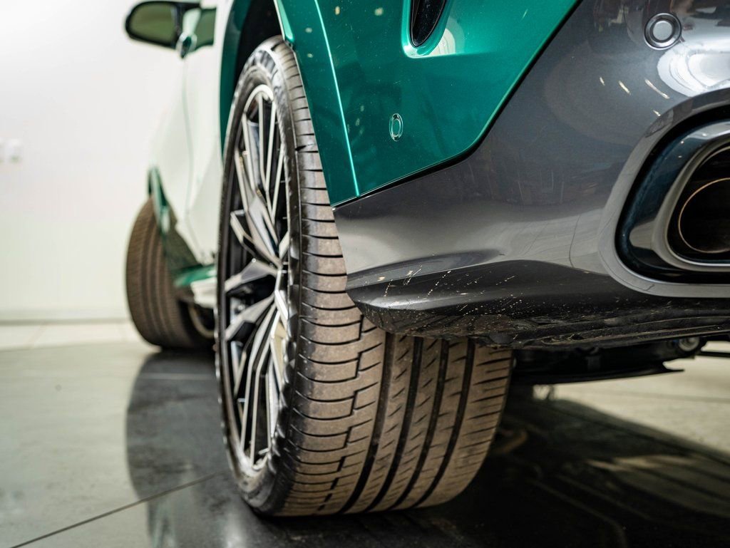 Used 2024 BMW X6 M60i image 40