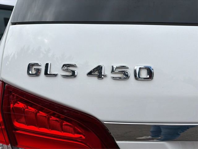 Used 2017 Mercedes-Benz GLS 450 4MATIC image 26