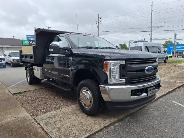 Used 2018 Ford F350 XL w/ Power Equipment Group AWD/4WD image 3