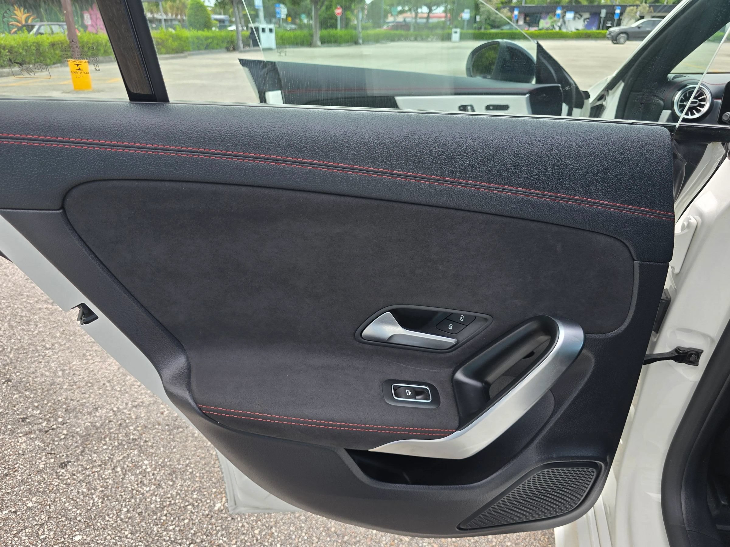 Used 2020 Mercedes-Benz CLA 250 image 17