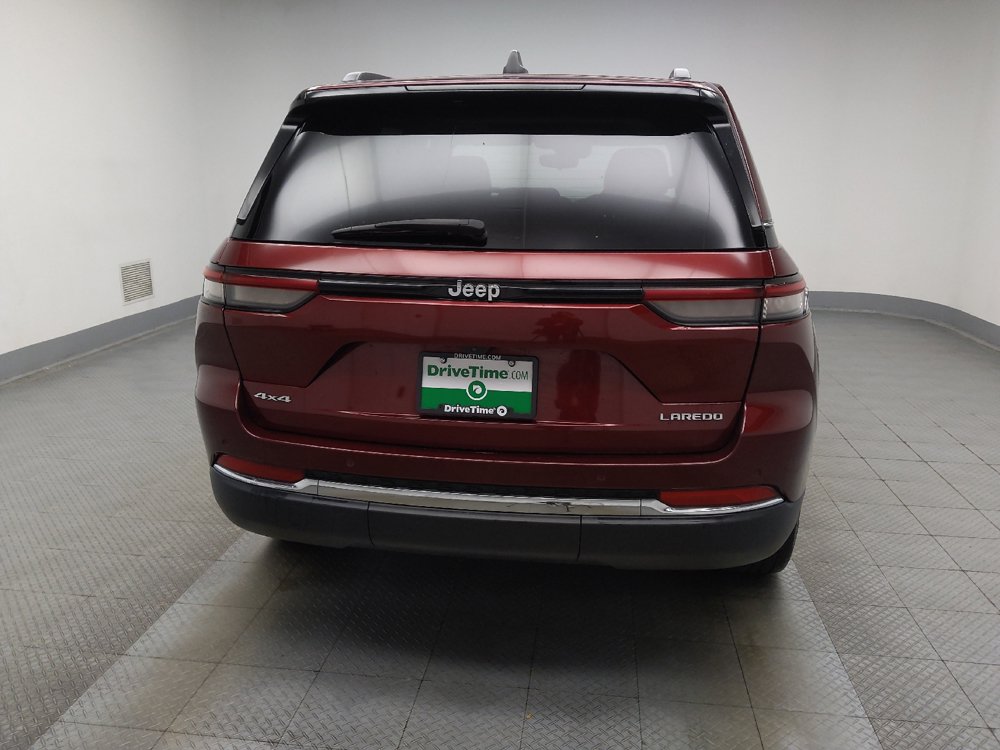 Used 2023 Jeep Grand Cherokee Laredo w/ Luxury Tech Group I AWD/4WD image 7